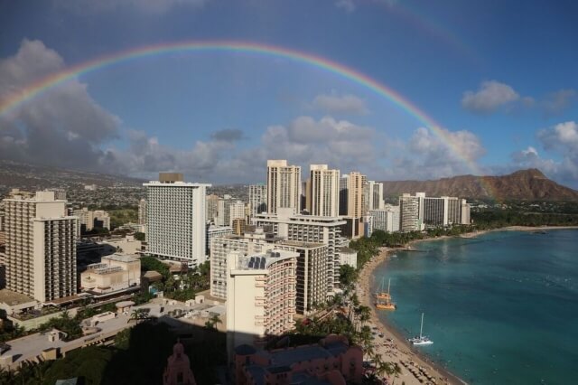 「雨が降らなければ、虹はかからない」(ハワイ)