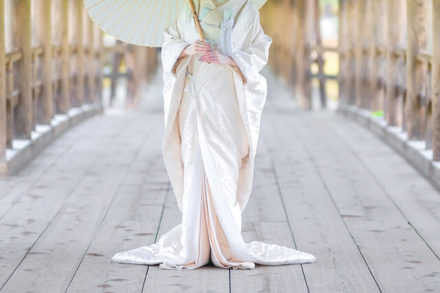 自由に衣装を選ぶことができる