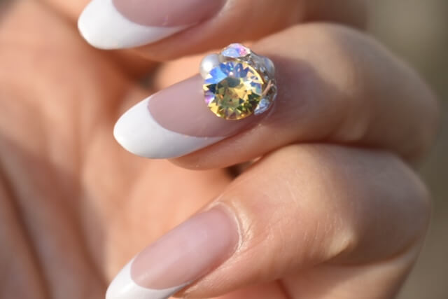 フレンチネイル