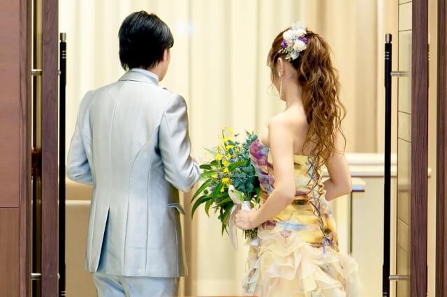結婚式のドレスを選ぶときの4つのポイント